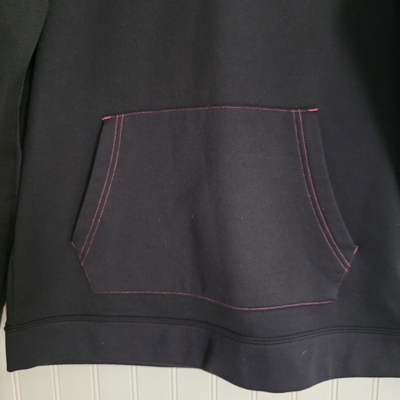 Under Armour Hooded Sweatshirt Hoodie Black Womens Small Semi Fitted - Picture 3 of 9